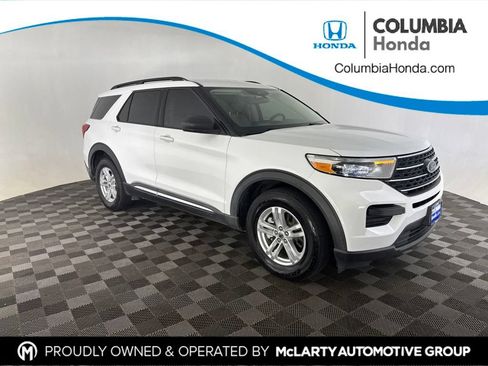 Used 2020 Ford Explorer XLT w/ Comfort Package AWD/4WD image 1