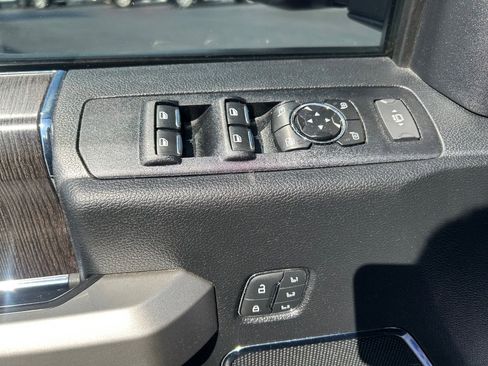 Used 2021 Ford F350 Lariat AWD/4WD image 39