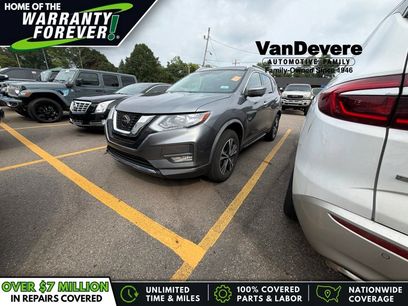 Used 2020 Nissan Rogue SV w/ Sun & Sound Touring Package