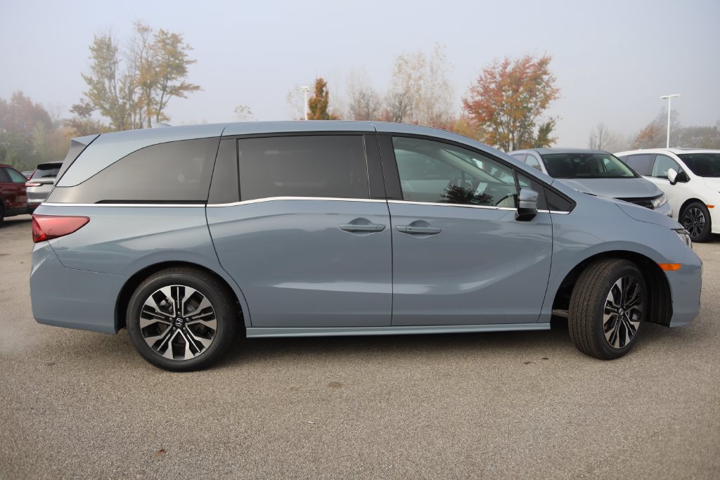 New 2027 Honda Odyssey Elite image 7