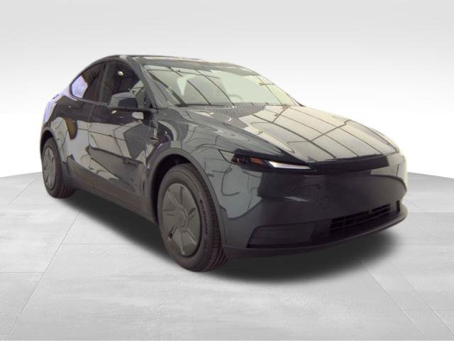 Used 2026 Tesla Model Y AWD image 12
