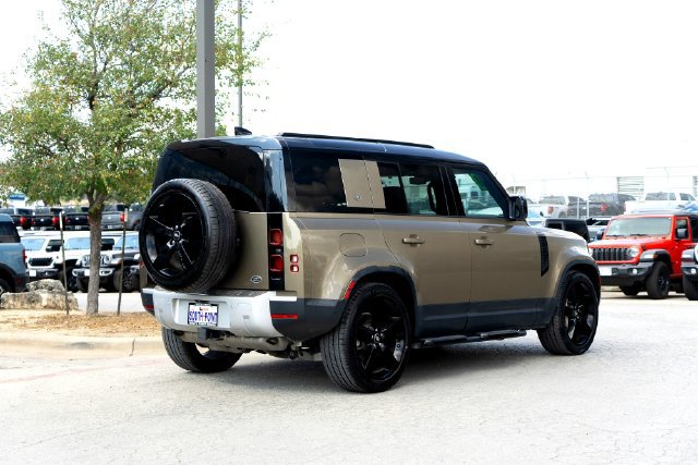 Used 2020 Land Rover Defender 110 First Edition AWD/4WD image 5