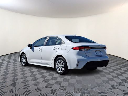 Used 2024 Toyota Corolla LE FWD image 9