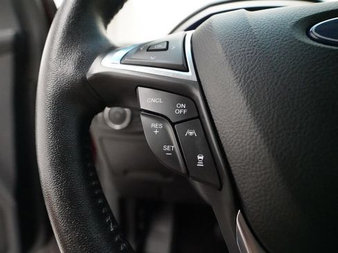 Used 2020 Ford Edge SEL w/ Cold Weather Package AWD/4WD image 19