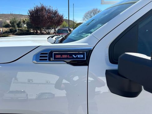 New 2026 GMC Sierra 2500 Pro w/ Convenience Package image 12