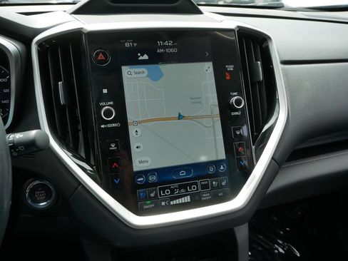 Used 2023 Subaru Ascent Touring AWD/4WD image 19