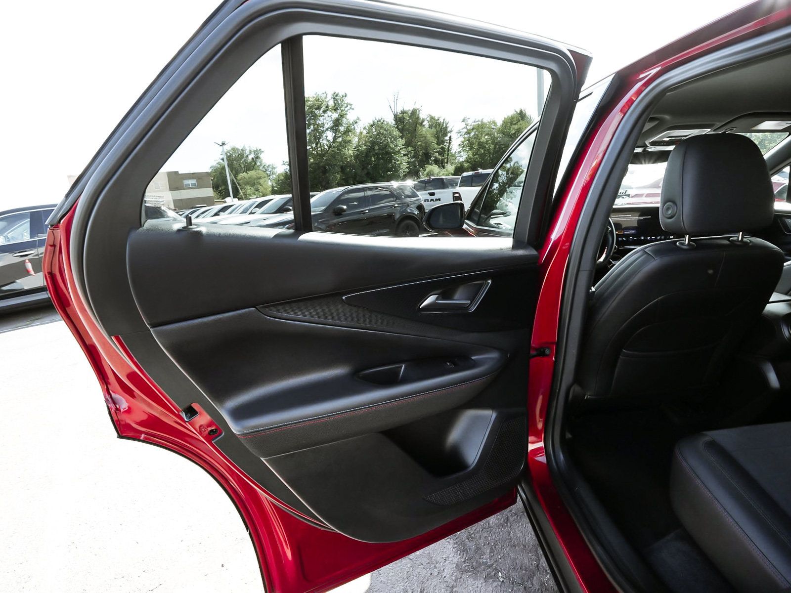 Used 2024 Chevrolet Blazer EV RS AWD/4WD image 13