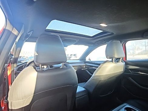 Used 2022 MAZDA MAZDA3 s image 27