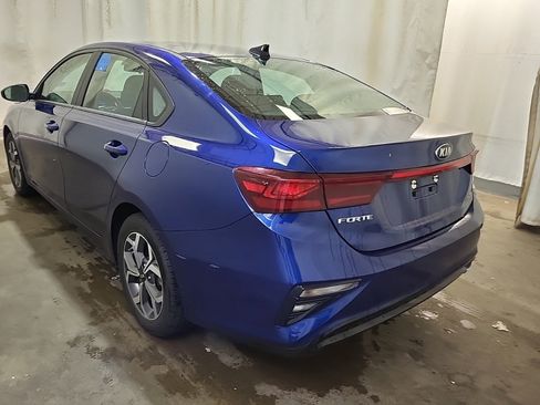 Used 2021 Kia Forte LXS FWD image 8
