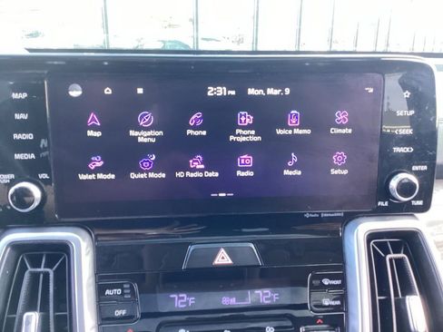 Certified 2023 Kia Sorento S w/ Panoramic Sunroof Package image 23