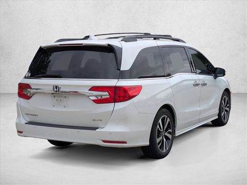 Used 2020 Honda Odyssey Elite image 5