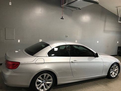 Used 2013 BMW 328i Convertible image 6
