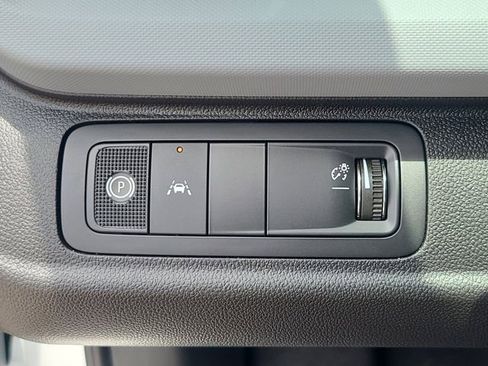 New 2027 Chevrolet Bolt LT FWD image 19