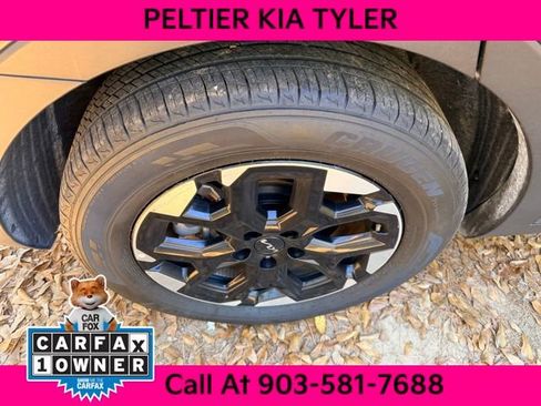 Certified 2024 Kia Sorento S image 14