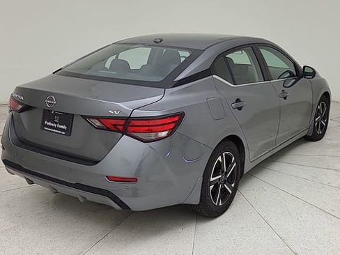 Used 2024 Nissan Sentra SV image 5