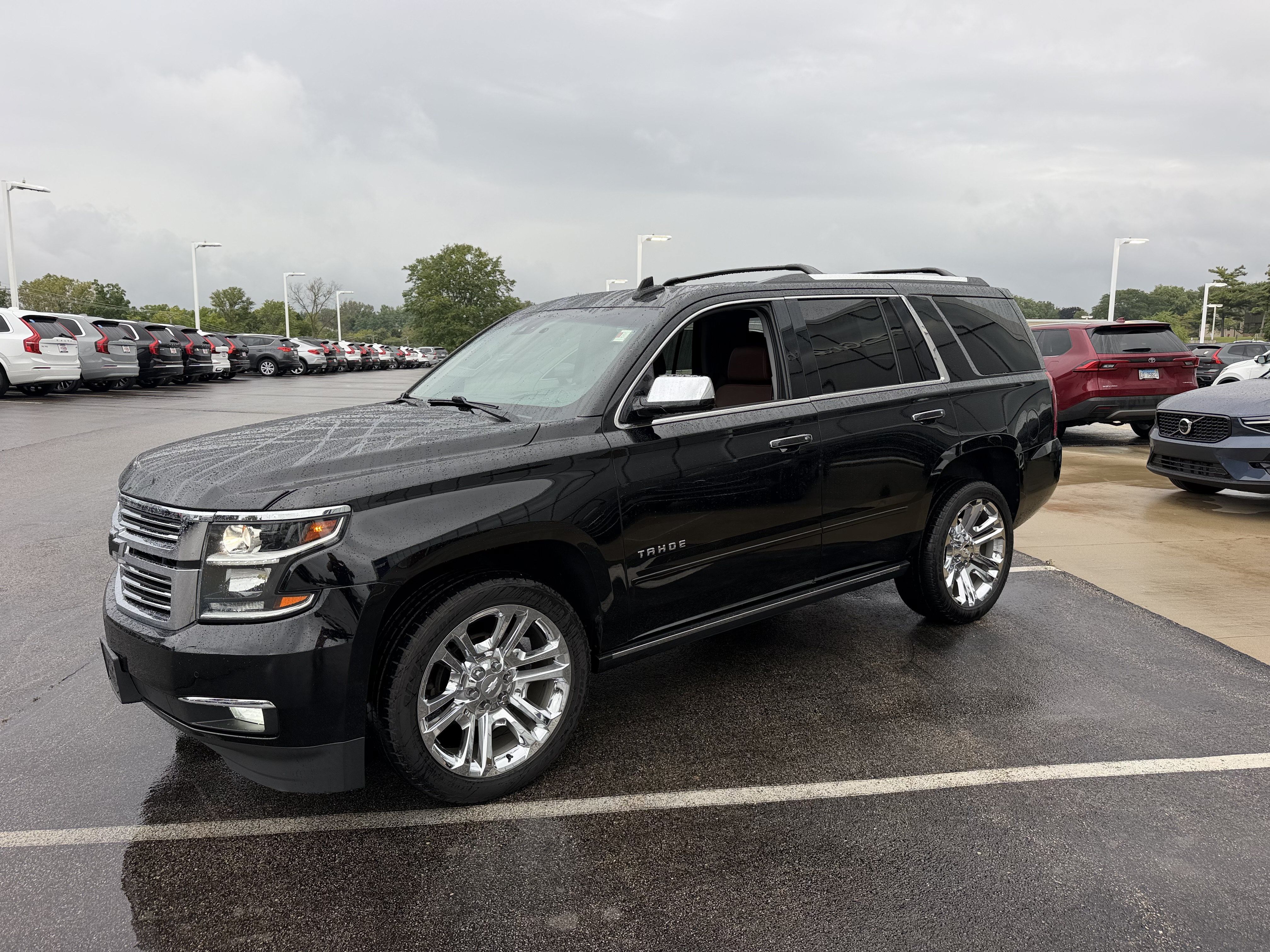 Used 2020 Chevrolet Tahoe Premier w/ Premier Plus Edition AWD/4WD image 6