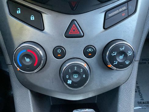 Used 2014 Chevrolet Sonic LTZ image 23