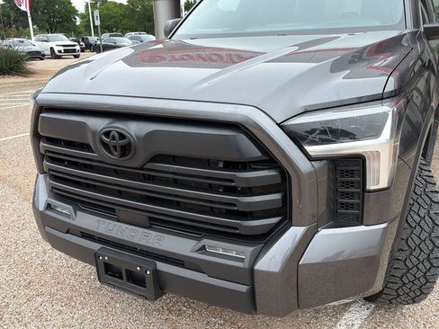 Used 2025 Toyota Tundra SR5 RWD image 8