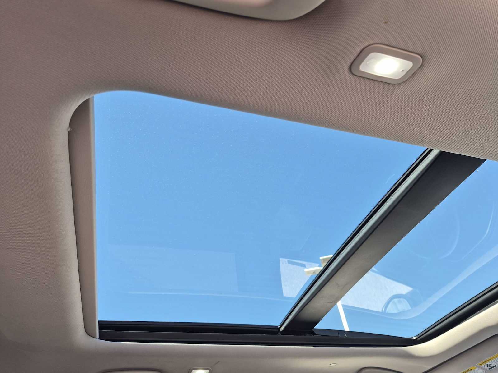 Certified 2024 Honda Pilot Touring image 21