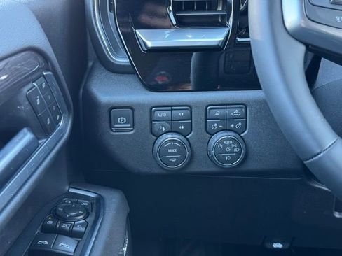 New 2026 Chevrolet Silverado 3500 LTZ w/ Trail Boss Package image 33