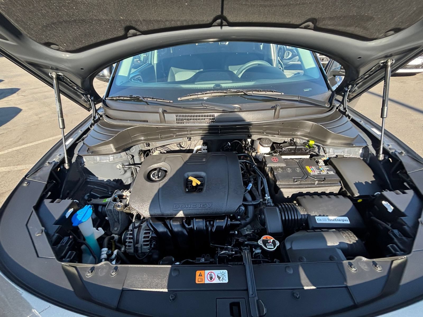 Used 2025 Kia Soul LX w/ LX Technology Package FWD image 29