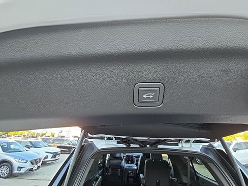 New 2026 GMC Yukon XL Elevation w/ Elevation Premium Package image 44