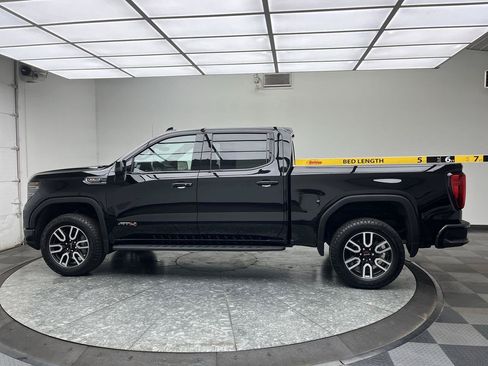Certified 2025 GMC Sierra 1500 AT4 w/ Technology Package AWD/4WD image 3