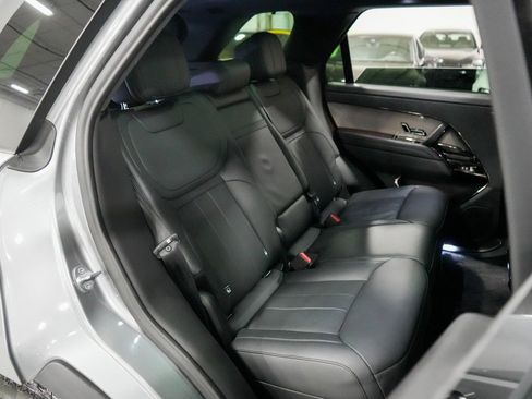 Used 2023 Land Rover Range Rover Sport SE Dynamic image 20