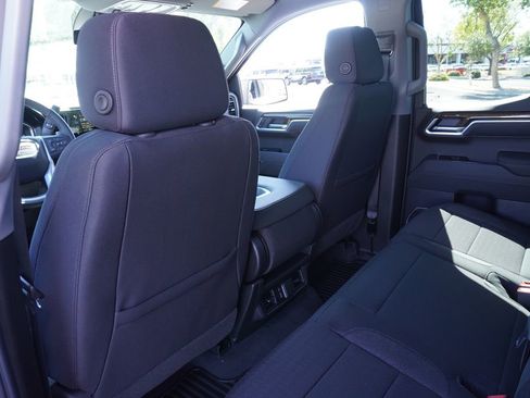 New 2026 GMC Sierra 1500 Elevation image 11