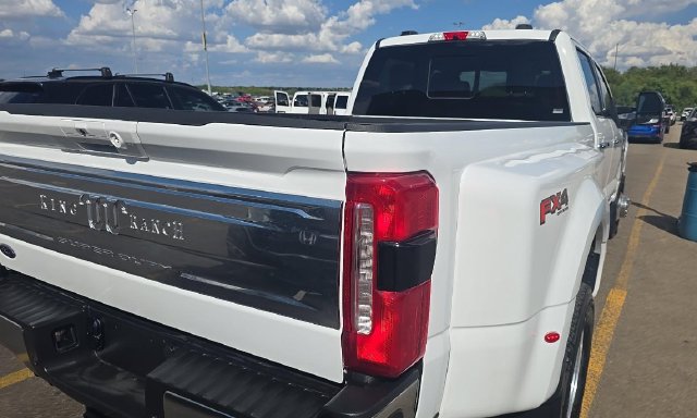 Used 2025 Ford F350 King Ranch w/ Chrome Package AWD/4WD image 2