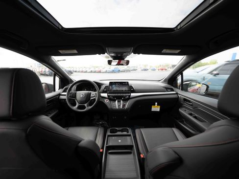 New 2026 Honda Odyssey Sport-L image 19