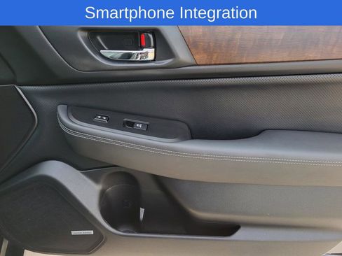 Used 2017 Subaru Outback 3.6R Limited image 8