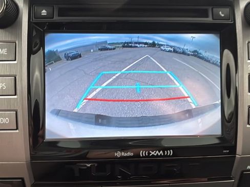 Used 2017 Toyota Tundra SR5 AWD/4WD image 25