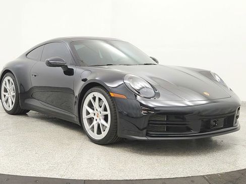 Used 2025 Porsche 911 Carrera RWD image 7