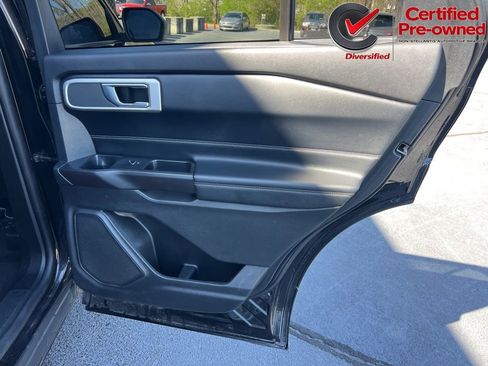 Used 2020 Ford Explorer XLT w/ Equipment Group 202A RWD image 22