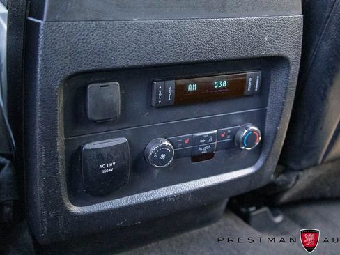 Used 2017 Ford Expedition Limited w/ Equipment Group 301A AWD/4WD image 41