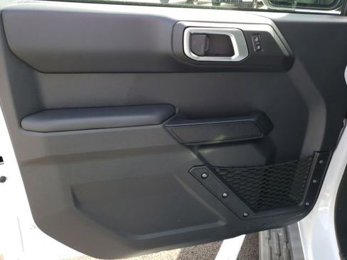 New 2026 Ford Bronco Outer Banks w/ Sasquatch Package image 18