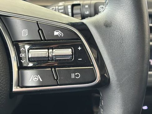 Used 2025 Kia Seltos EX w/ EX Sunroof Package FWD image 28