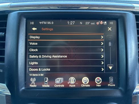 Used 2017 RAM 1500 Laramie w/ Convenience Group image 39