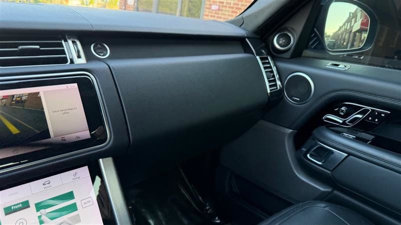 Used 2018 Land Rover Range Rover AWD/4WD image 37