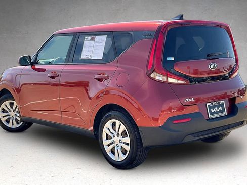 Used 2020 Kia Soul LX FWD image 4