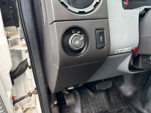 Used 2015 Ford F350 XL w/ Power Equipment Group image 27