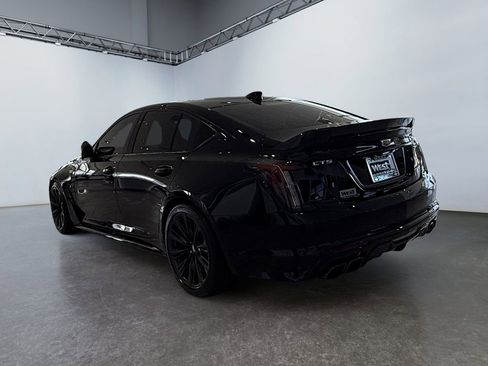Used 2024 Cadillac CT5 V Blackwing w/ Driver Assist Package RWD image 5