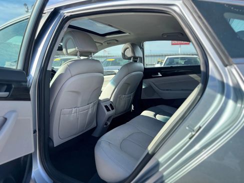 Used 2017 Hyundai Sonata Limited w/ Ultimate Package 04 image 14