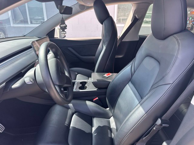 Used 2022 Tesla Model Y Performance AWD/4WD image 7