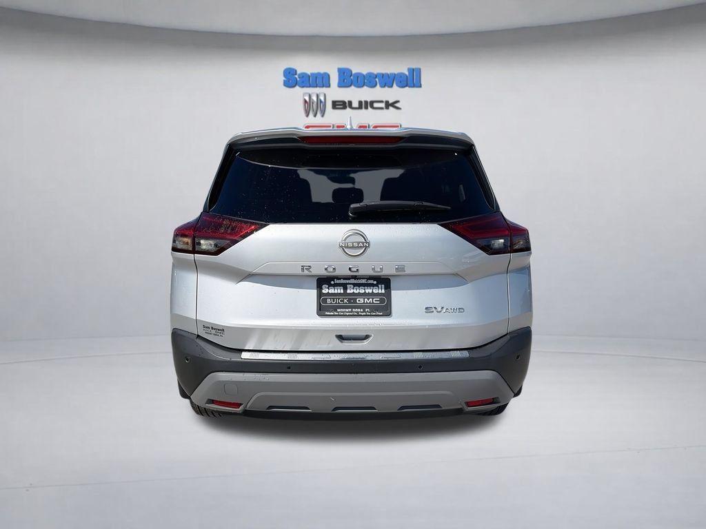Used 2023 Nissan Rogue SV AWD/4WD image 9