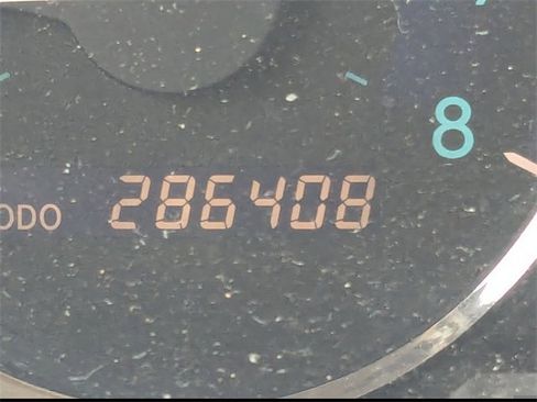 Used 2008 Toyota Sienna LE image 29