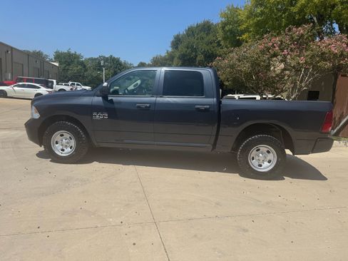 Used 2019 RAM 1500 Tradesman w/ Popular Equipment Group AWD/4WD image 4