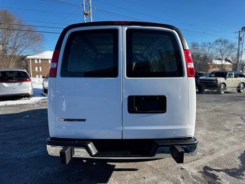 Used 2024 Chevrolet Express 2500 w/ Driver Convenience Package image 6