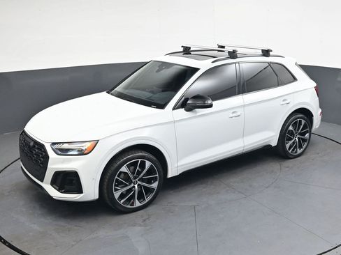 Used 2022 Audi SQ5 Prestige w/ Prestige Package AWD/4WD image 26